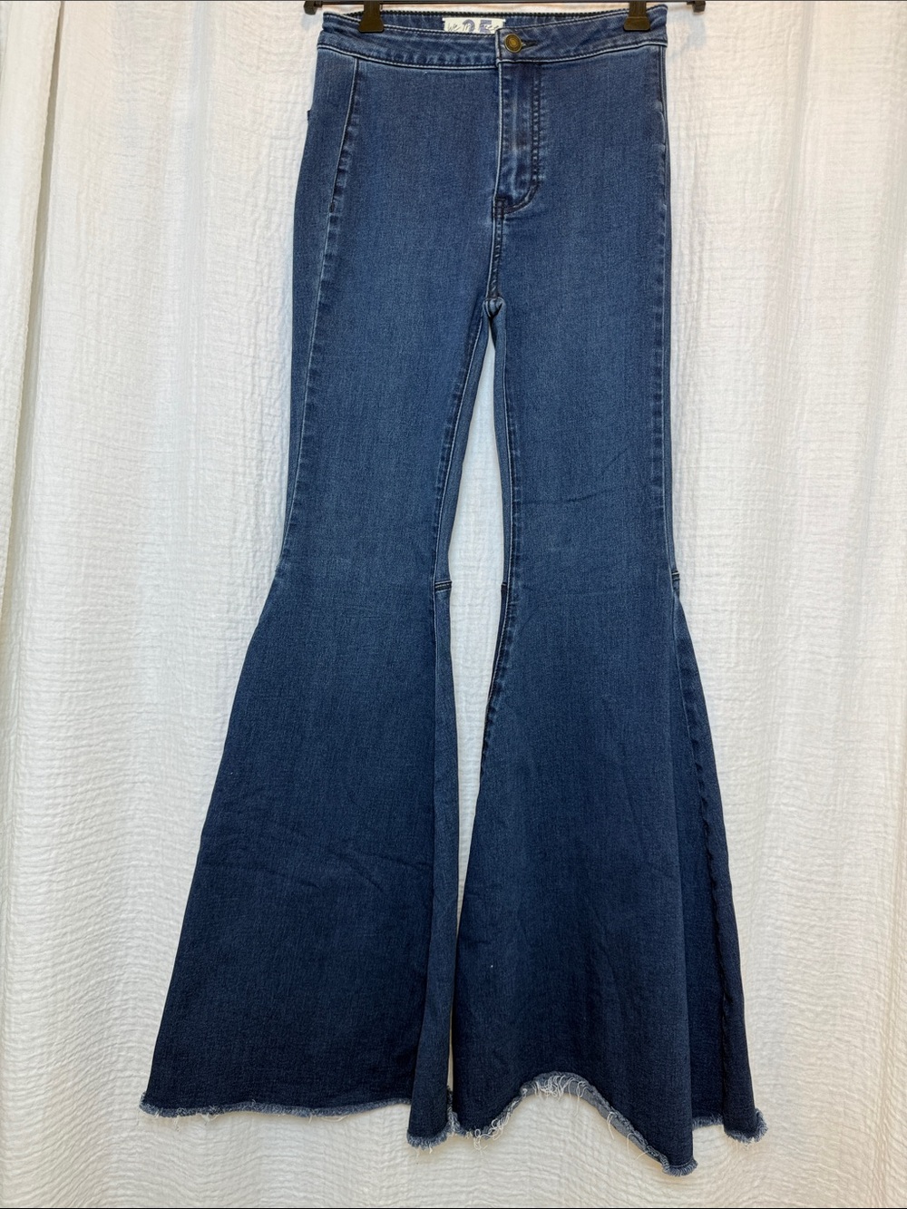 Free People We The Free "Just Float On" Flare Jeans - Size 25 / 2 (Like New)